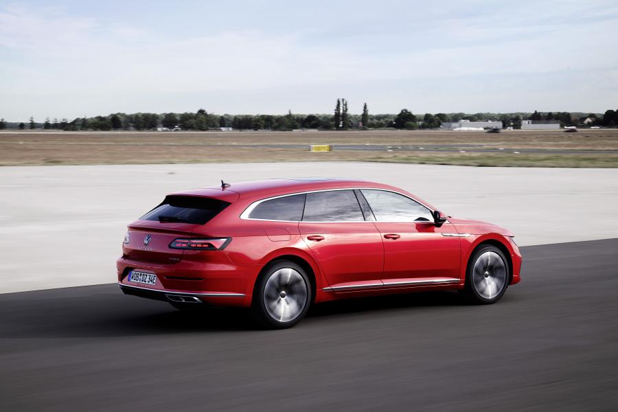  Volkswagen Arteon Shooting Brake eHYBRID R-Line 2020 года  (WW) (фото 4 из 17)